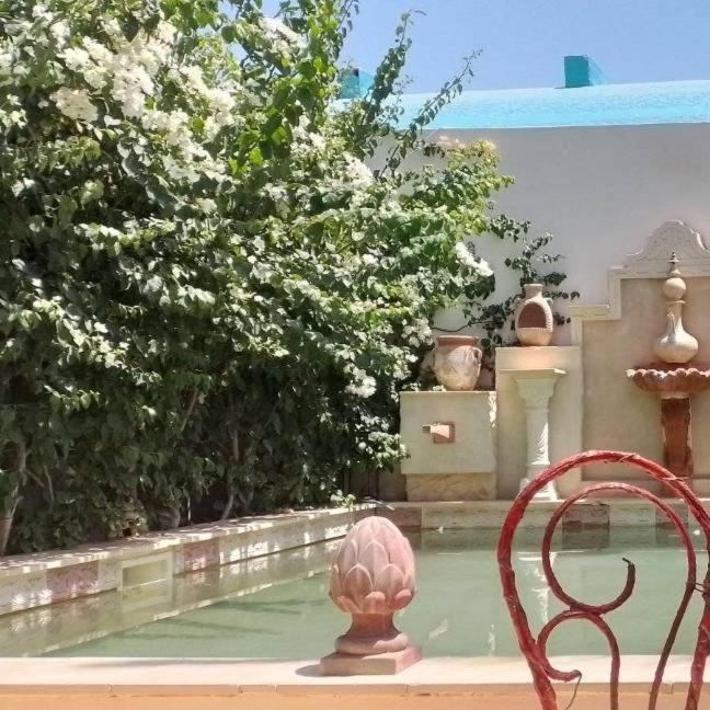 米多恩Djerbahouch别墅 外观 照片